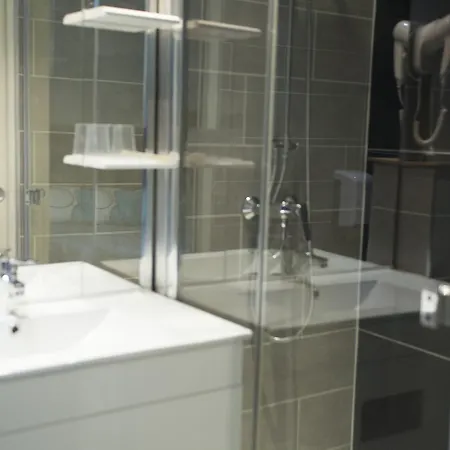 Hotel Aux Lys D'or Realville