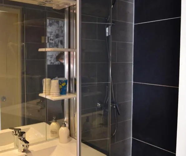 Aux Lys D'or 2* Réalville