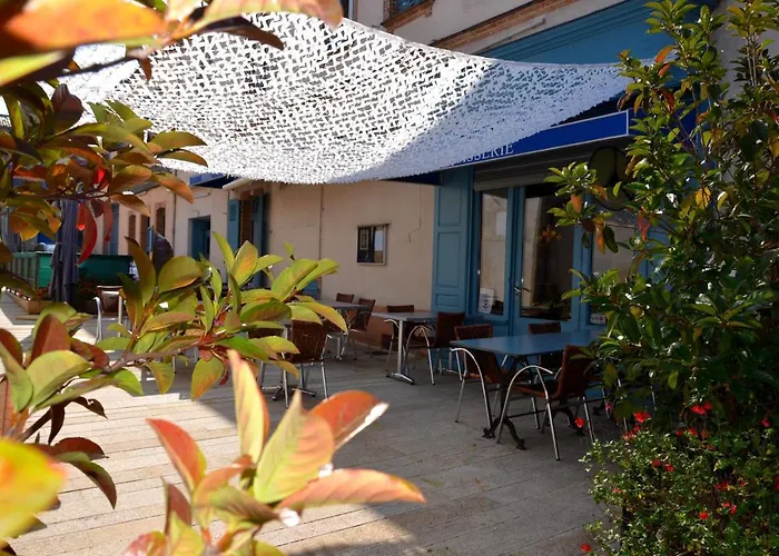 Aux Lys D'or 2* Réalville