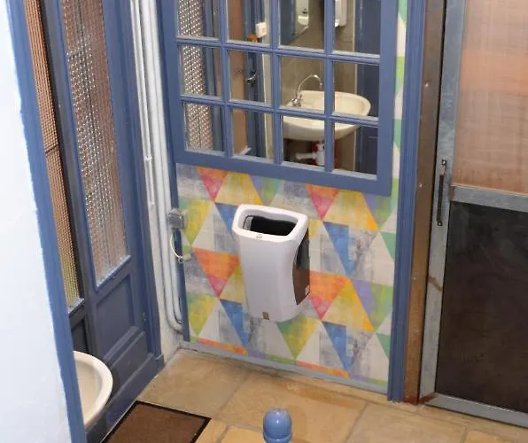 Hotel Aux Lys D'or 2*