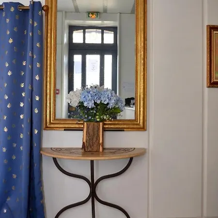Hotel Aux Lys D'or
