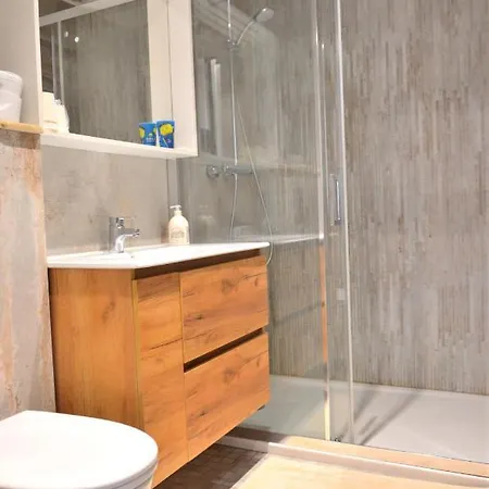 奥斯利朵酒店 2*